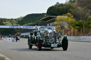 LAGONDA 2L 16/80 competing final PC competition at Central Circuit