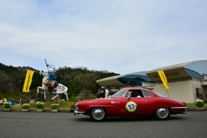 ALFA ROMEO GIULIETTA SS passing through Japan Mongolia Folk Museum